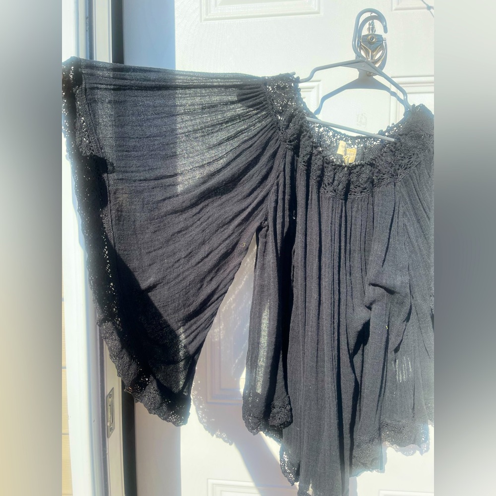 Ralph Lauren Denim & Supply Black off shoulder gauze lace Top w/ bell sleeves - Picture 1 of 16